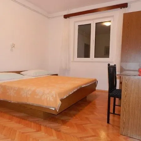 Dalibor Apartment *